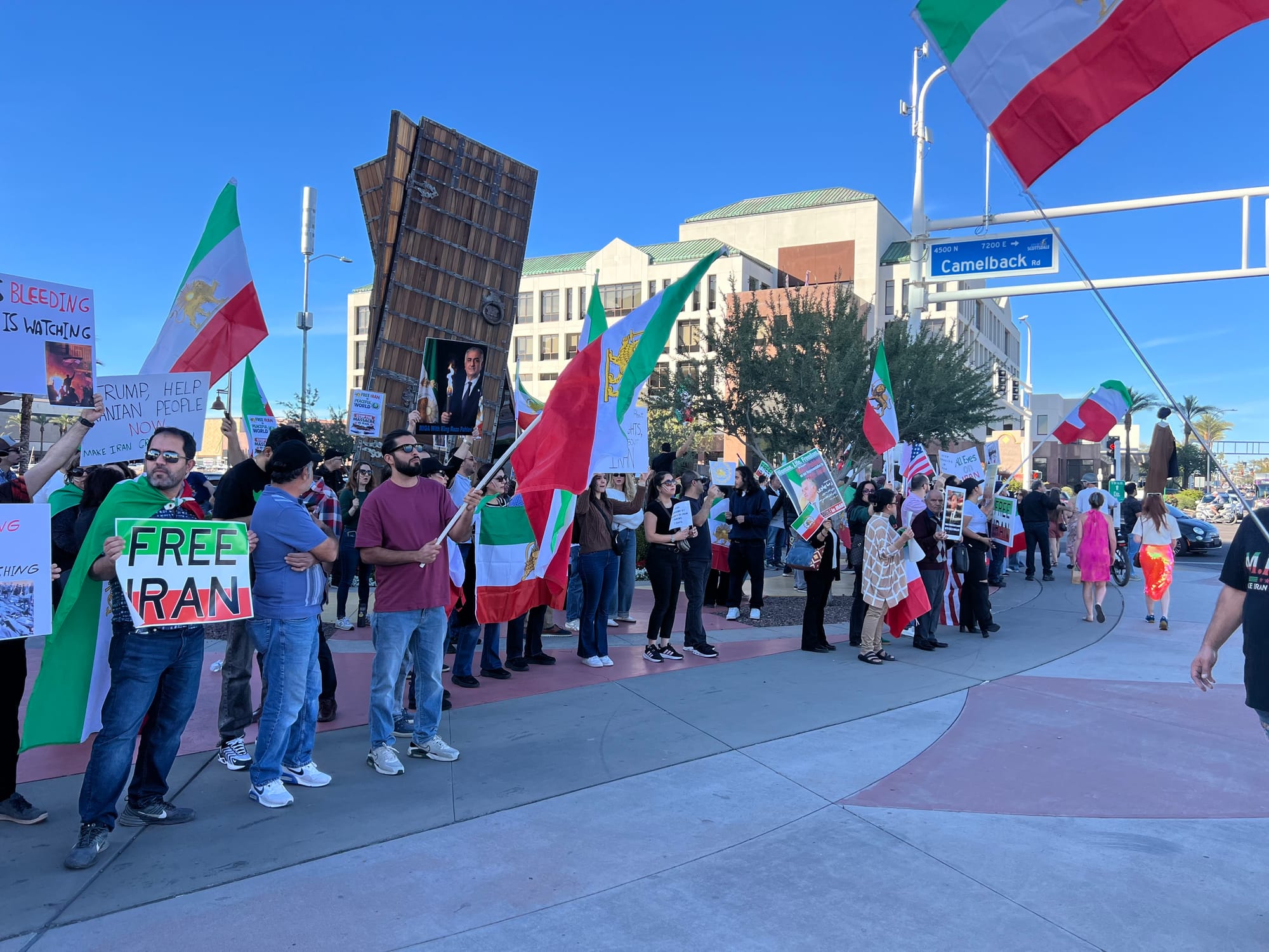 Real Iranian Protests in Arizona 2026 against the regime.