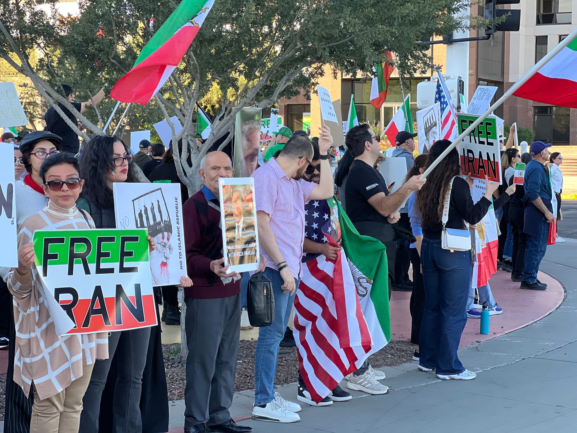 Real Iranian Protests in Arizona 2026 against the regime.