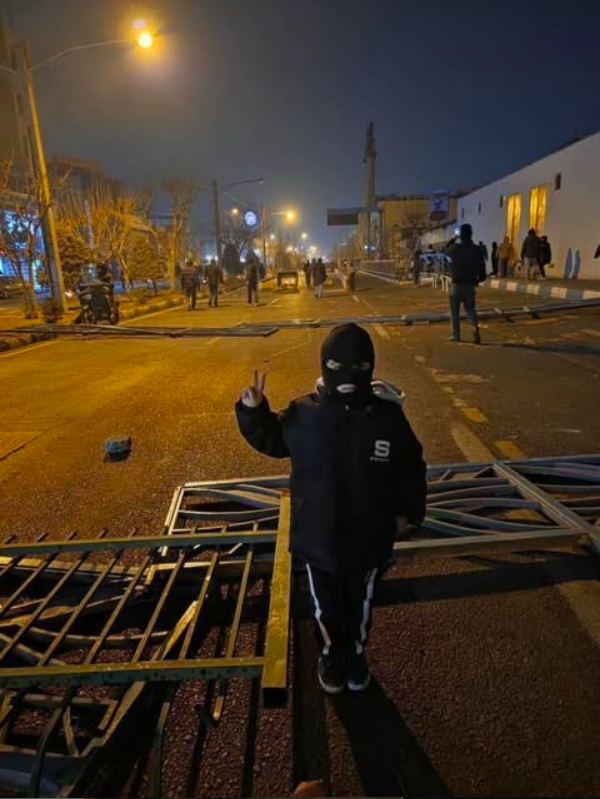 Real Iranian Protests in Iran 2026 against the regime.