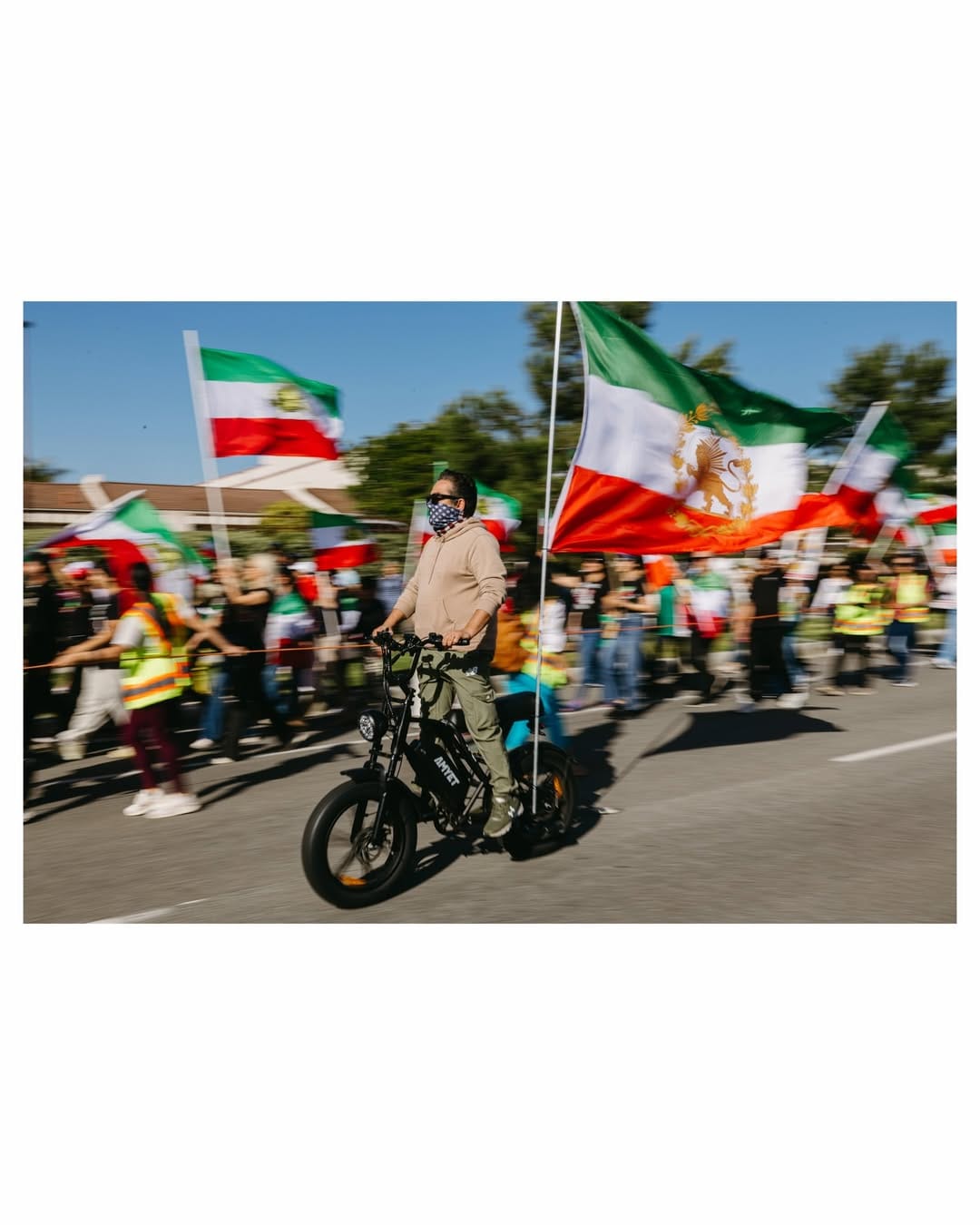 Real Iranian Protests in Irvine 2026 against the regime.