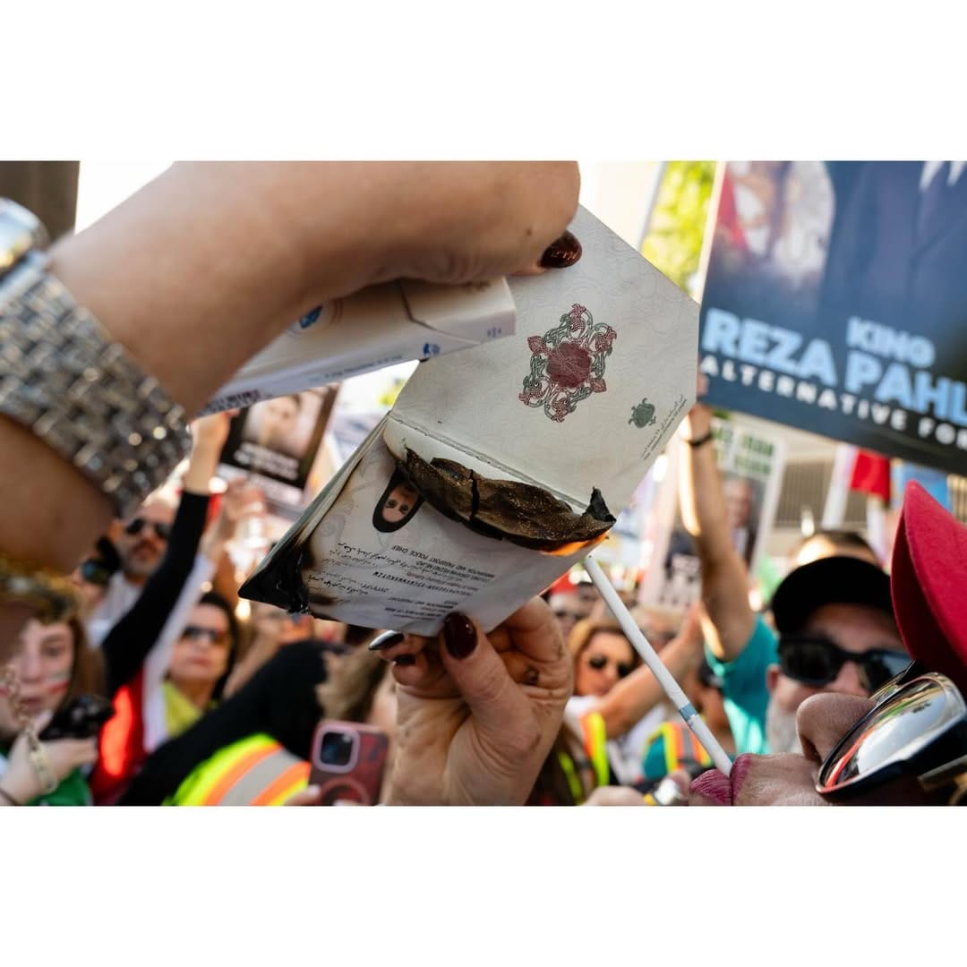 Real Iranian Protests in Los Angeles 2026 against the regime.
