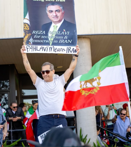 Real Iranian Protests in Los Angeles 2026 against the regime.