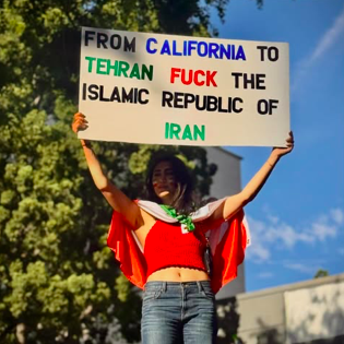 Real Iranian Protests in Los Angeles 2026 against the regime.