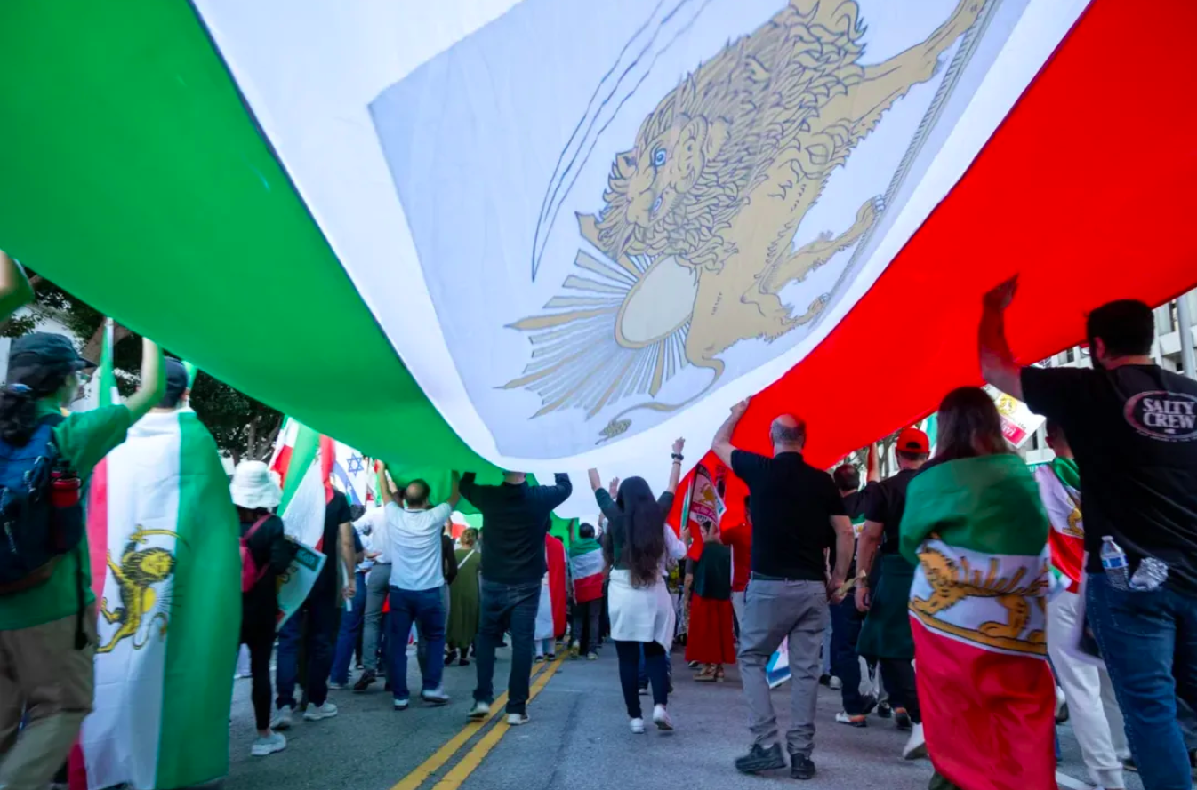Real Iranian Protests in Los Angeles 2026 against the regime.