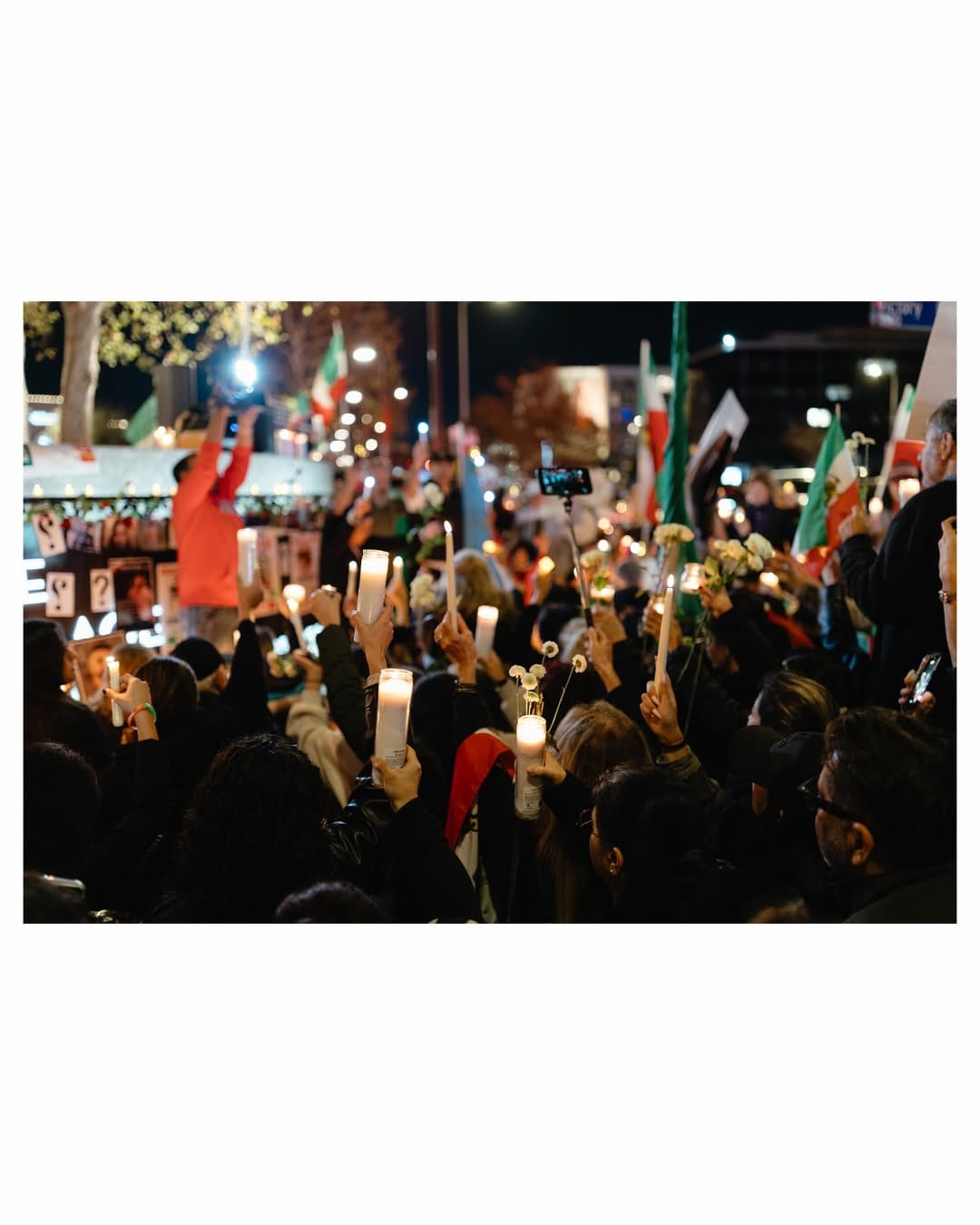 Real Iranian Protests in Los Angeles 2026 against the regime.