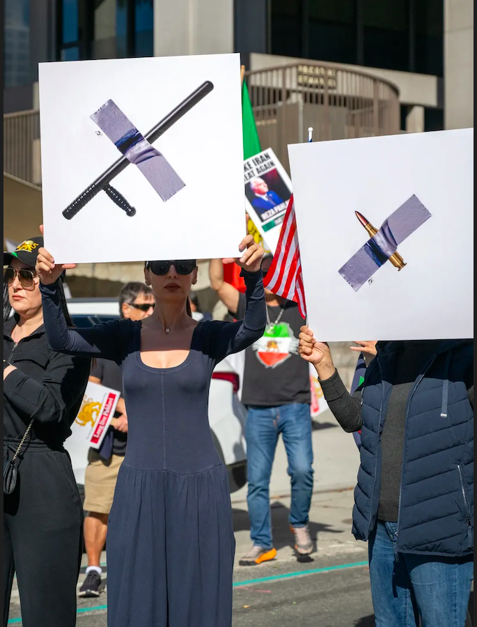 Real Iranian Protests in Los Angeles 2026 against the regime.