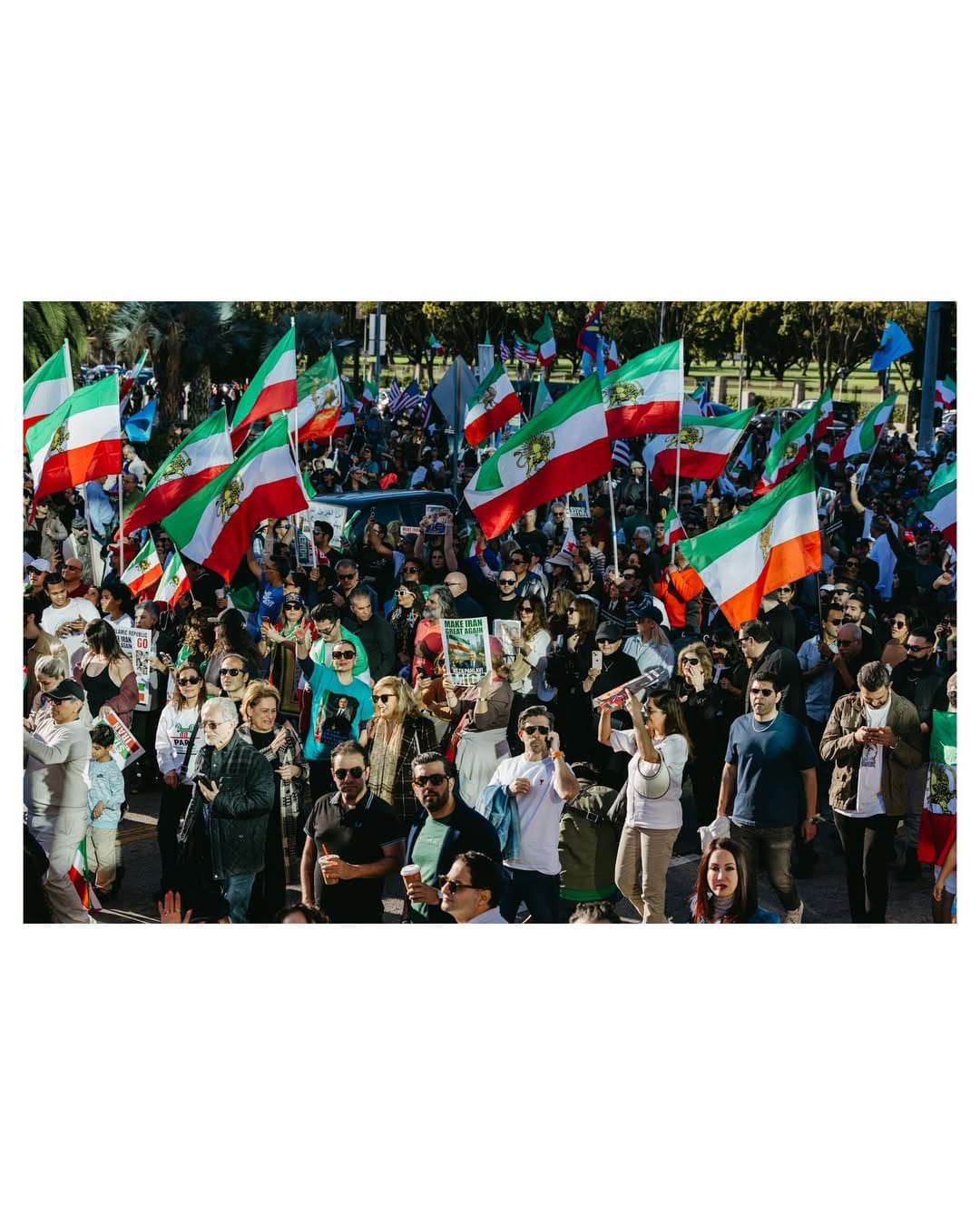 Real Iranian Protests in Los Angeles 2026 against the regime.