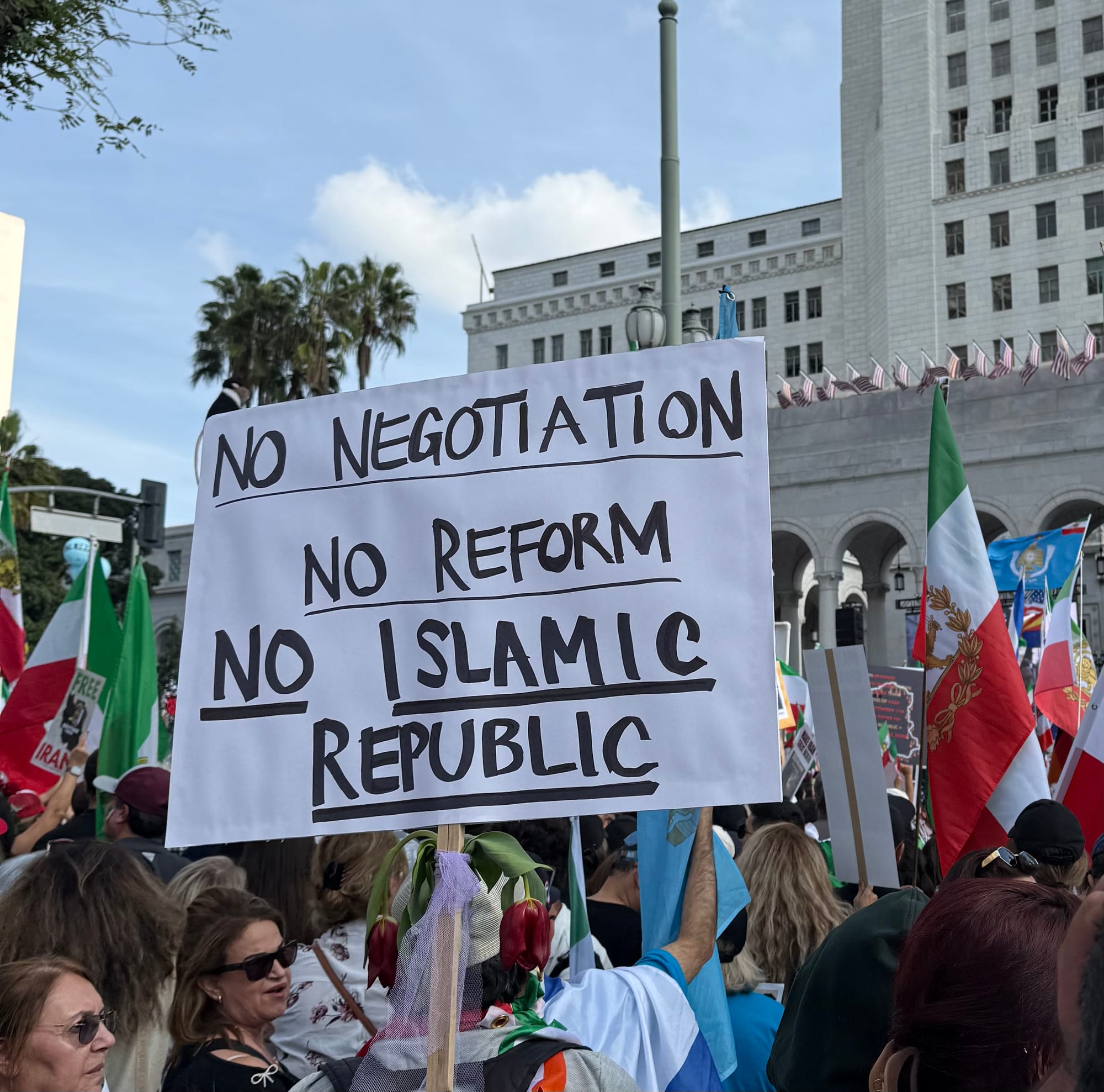 Real Iranian Protests in Los Angeles 2026 against the regime.