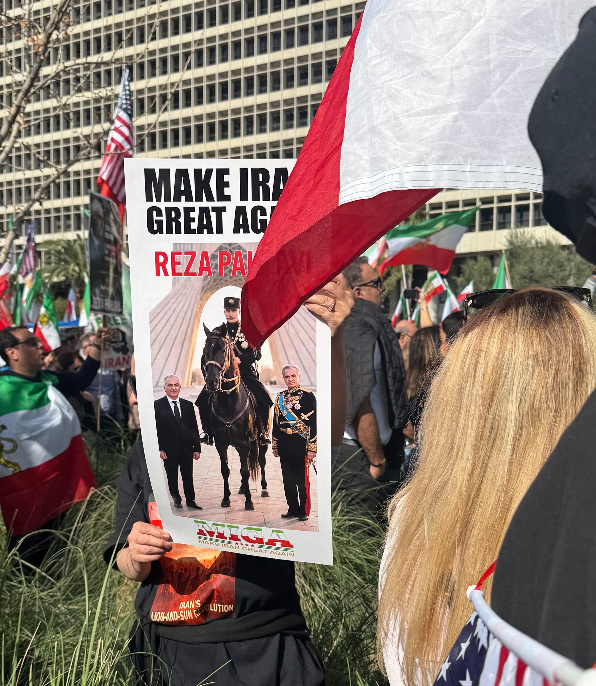 Real Iranian Protests in Los Angeles 2026 against the regime.