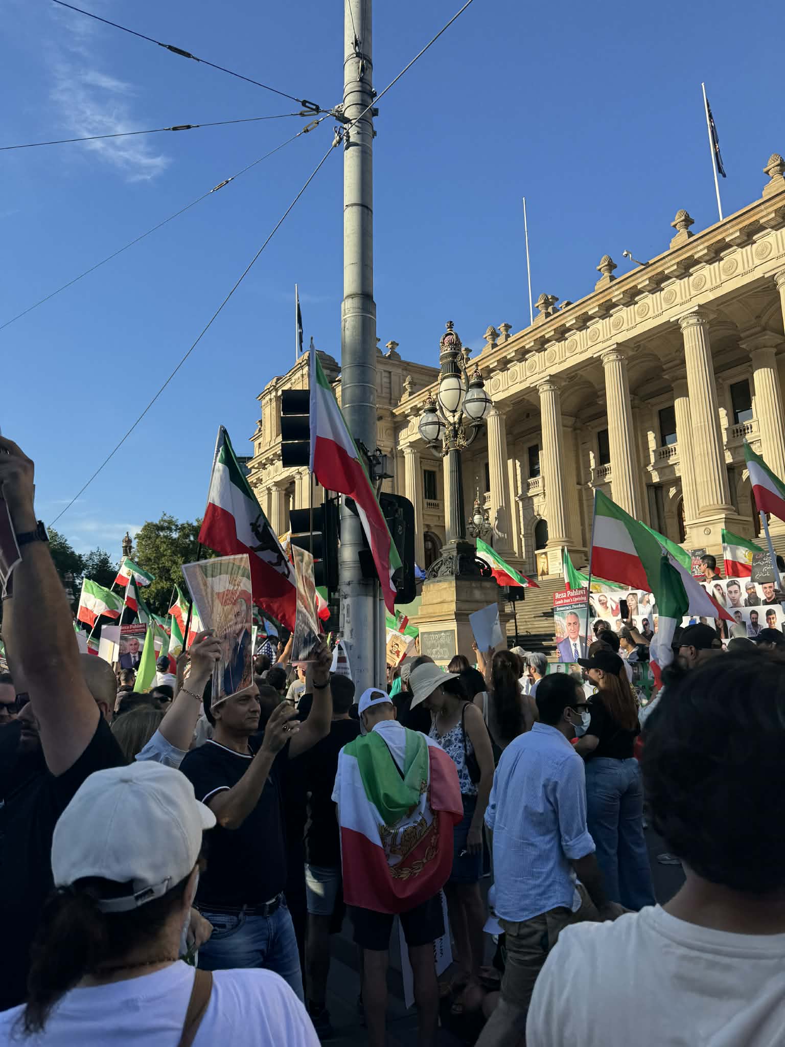 Real Iranian Protests in Melbourne 2026 against the regime.