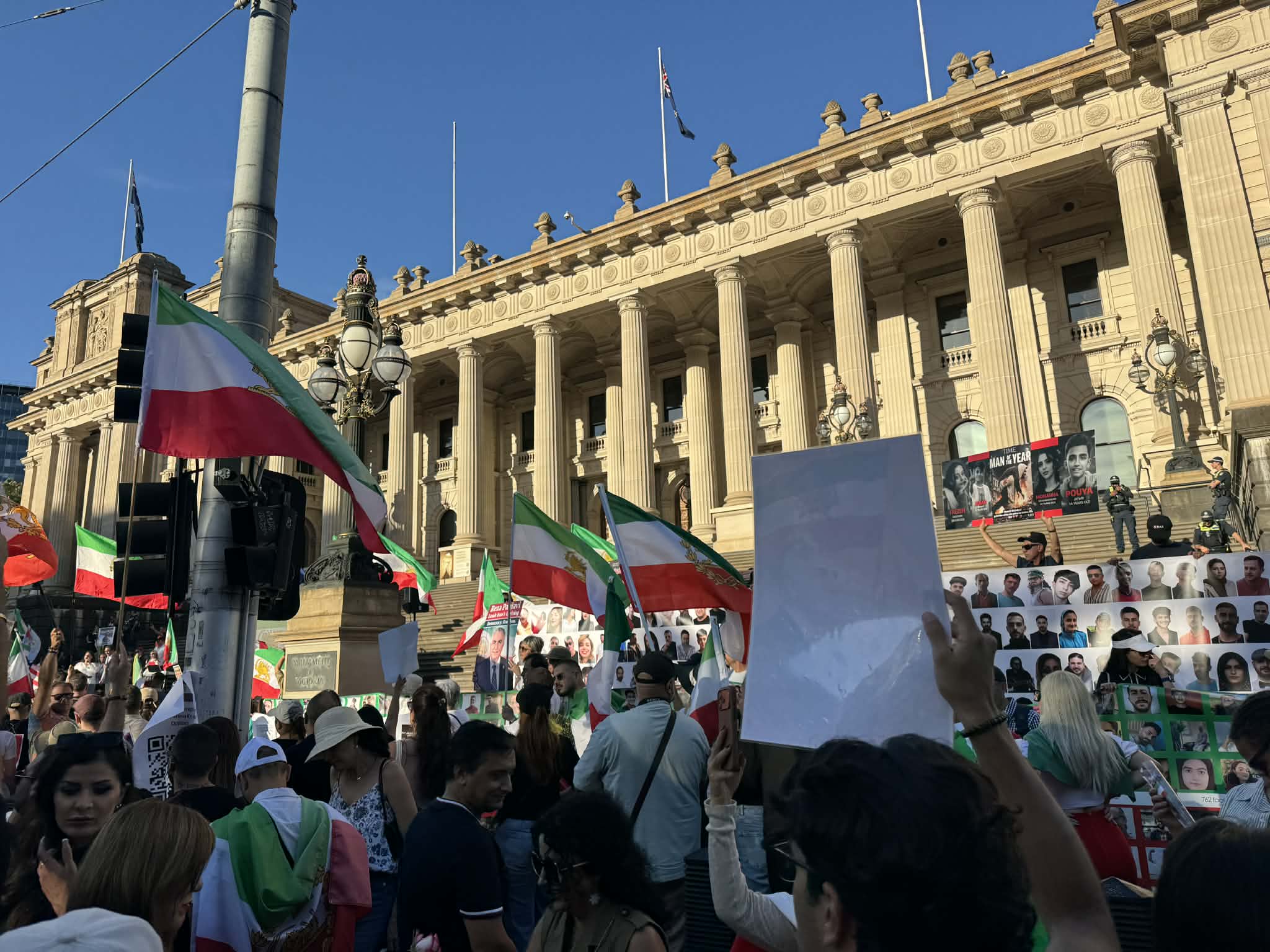 Real Iranian Protests in Melbourne 2026 against the regime.