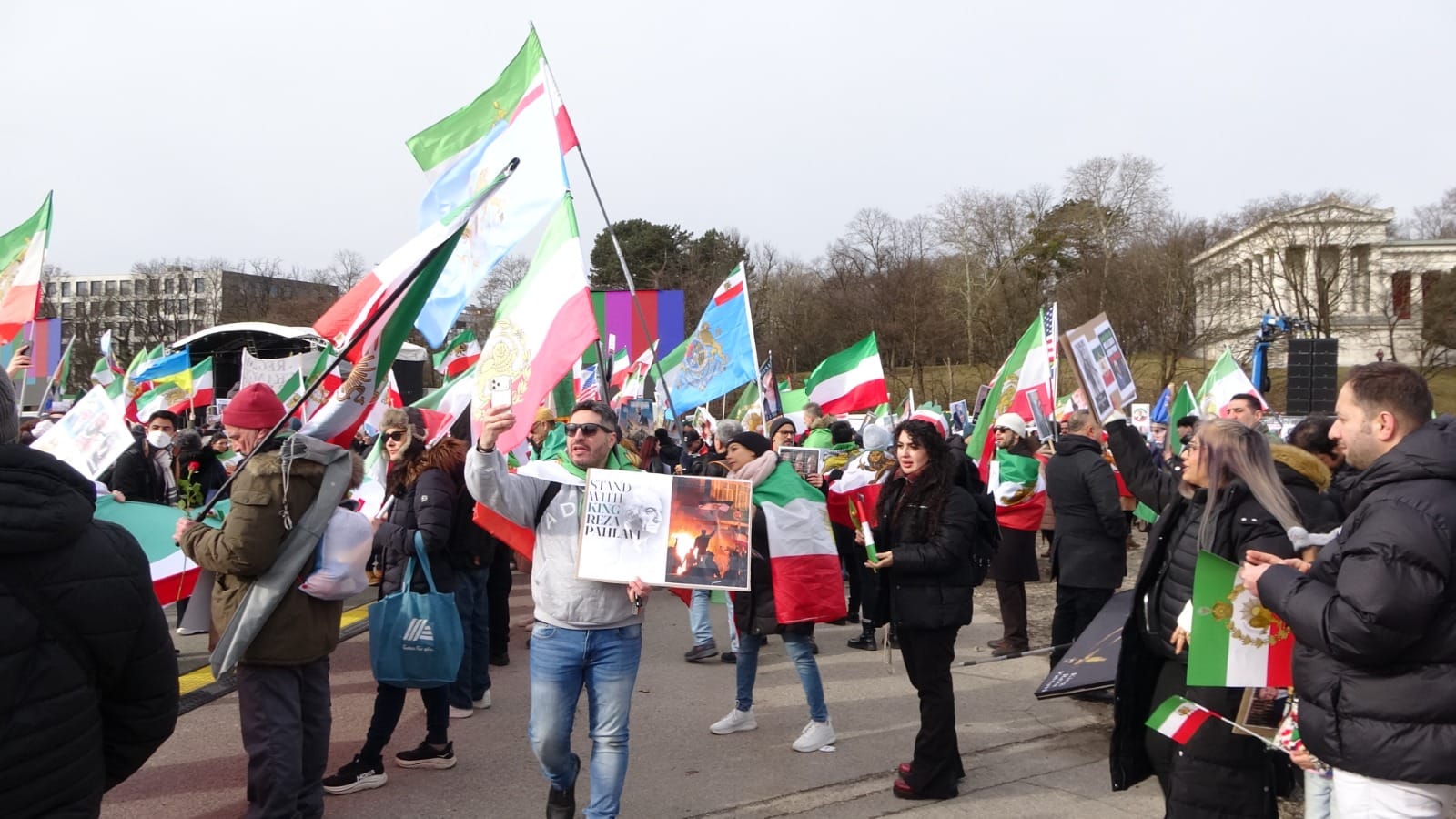 Real Iranian Protests in Munich 2026 against the regime.
