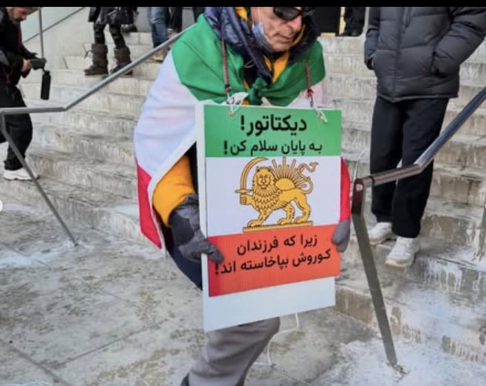Real Iranian Protests in Toronto 2026 against the regime.